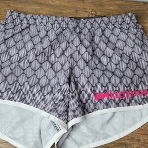 Lady Boss Shorts size Large NWT